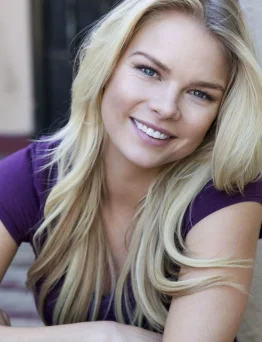Kelli Goss