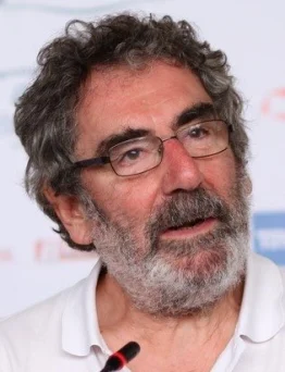 Simon Perry