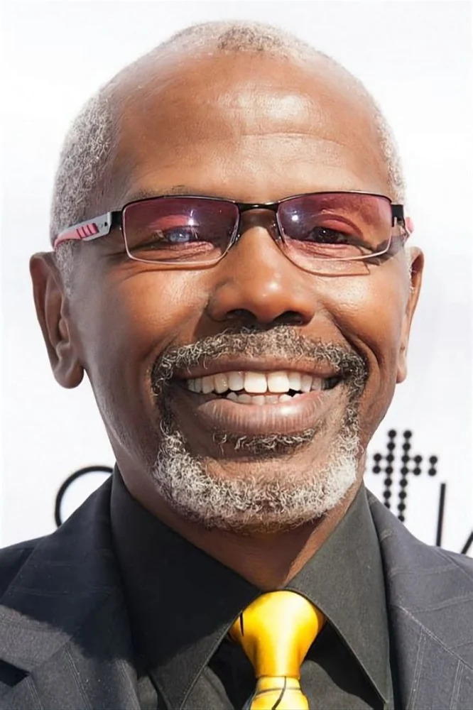 Ernest Lee Thomas