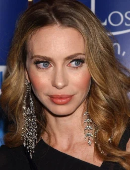 Yvonne Sciò
