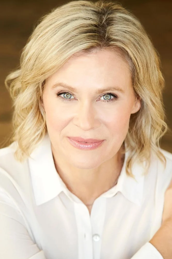 Lisa Ryder
