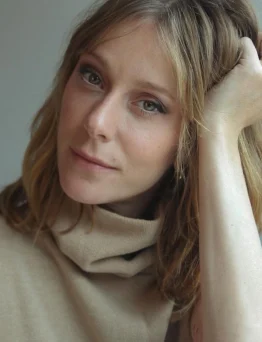 Caroline Abras