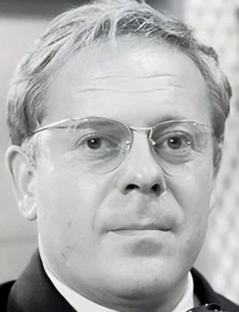 Aubrey Morris