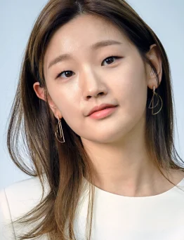 Park So-dam