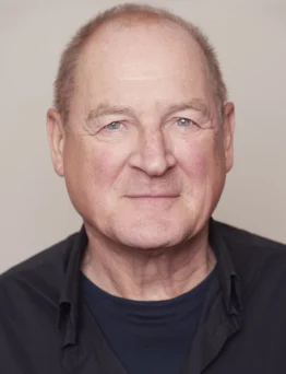 Burghart Klaußner