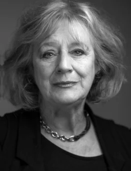 Maggie Steed