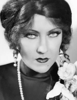 Gloria Swanson
