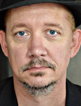 Tom Wood