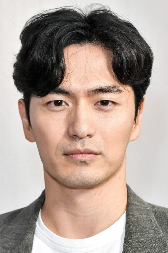이진욱