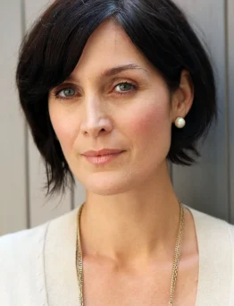 Carrie-Anne Moss