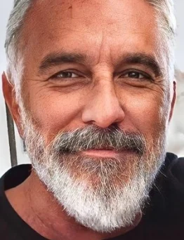 Ray Siegle