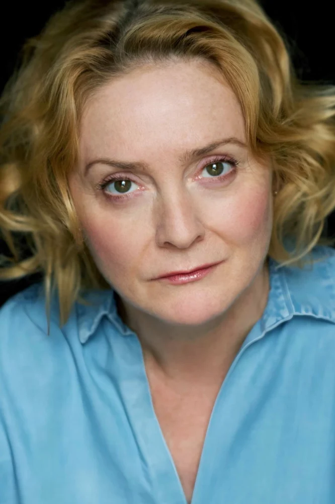 Lizzie Hopley