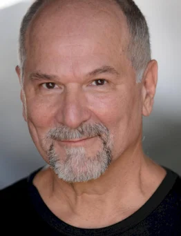 John Kapelos