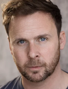 Colin Hoult