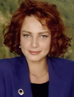 Béatrice Macola