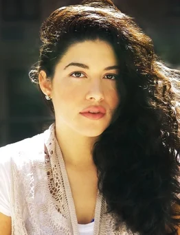 Stephanie Andujar