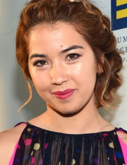 Nichole Sakura