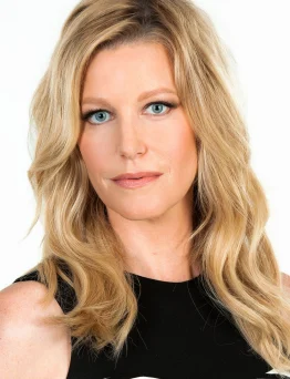 Anna Gunn