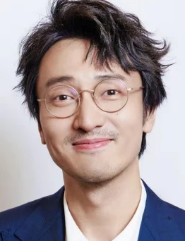 王传君