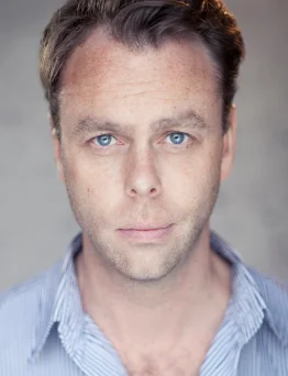 Bruce Mackinnon