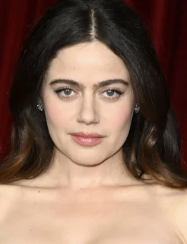 Molly Gordon