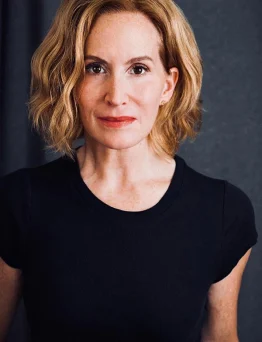 Tanis Dolman