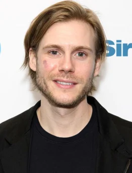 Zachary Booth