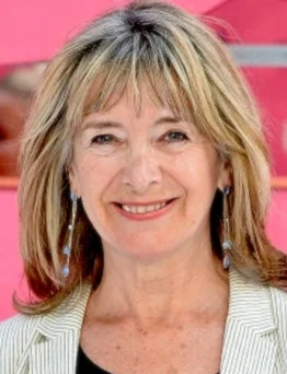 Julia Deakin