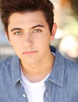 Kyson Facer