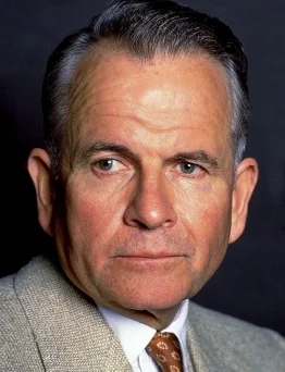 Ian Holm