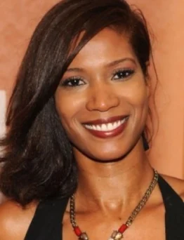 Raushanah Simmons