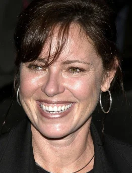 Lisa Darr