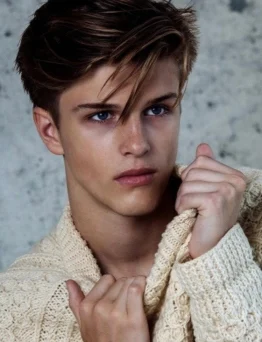 Alex Lange