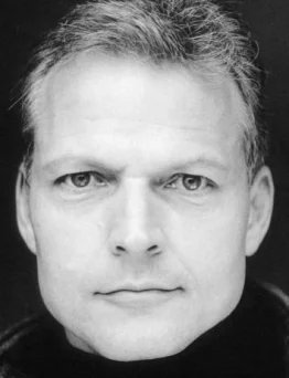 Robert Lewis