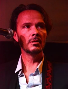 Hugo Race