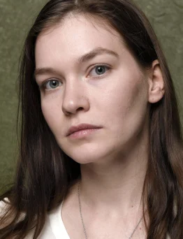Hannah Gross