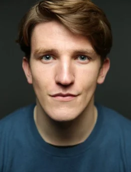 Ewan Mitchell