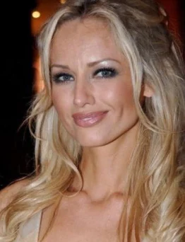 Adriana Karembeu