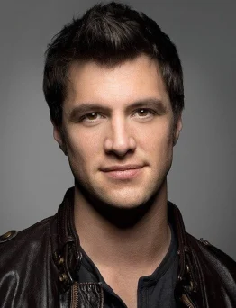 Shane McRae