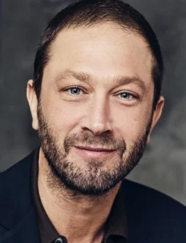 Ebon Moss-Bachrach