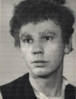 Лев Шабарин