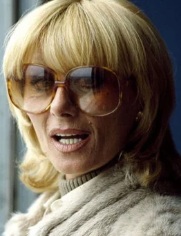 Sandra Mondaini