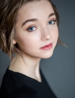 Julia Sarah Stone