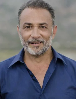 Βασίλης Κουκαλάνι