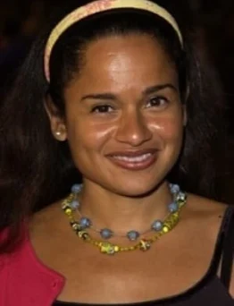 Tracy Vilar