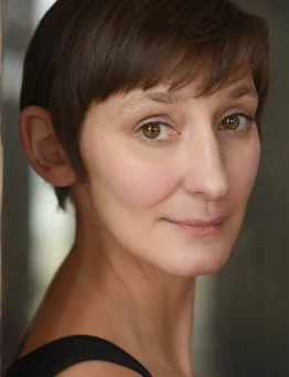 Laura Elphinstone