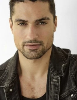 Darien Martin