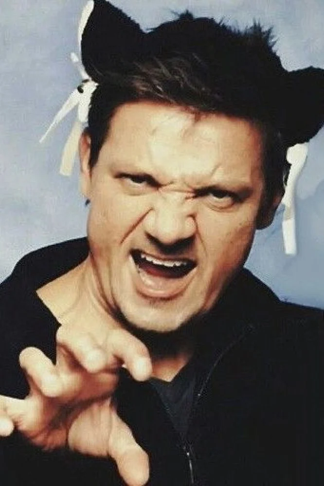 Джеремі Реннер
