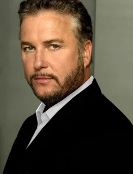 William L. Petersen
