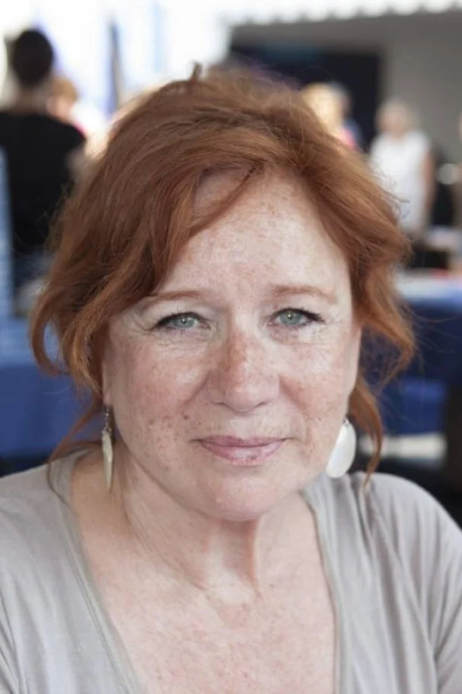 Éva Darlan